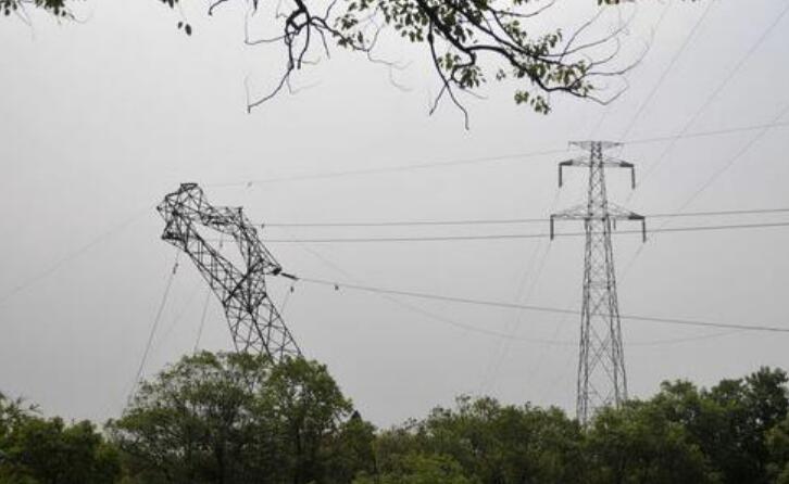 輸電線路桿塔傾斜在線監(jiān)測，做好輸電鐵塔“監(jiān)管員”